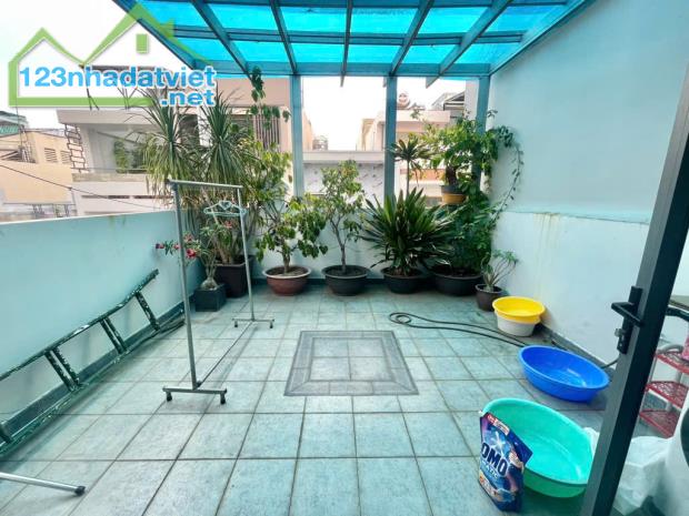 Ở NGAY! Bán Nhà Đẹp 5 Tầng Xe Hơi Thông Trần Quang Diệu, 56m2, 10 Tỷ TL - 1