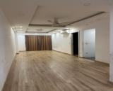 Cho thuê căn hộ chung cư Imperial 360 Giải Phóng, Thanh Xuân 80m2 2PN cơ bản 11tr