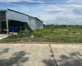 Kẹt nợ bán gấp 250m2 đất thổ cư  xây trọ giá 420tr.