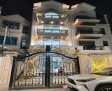 Bán Nhà 4 Tầng Ngõ 20 Cao Xanh Siêu Đẹp. DT:120m2 Tân Cổ Điển !!!
