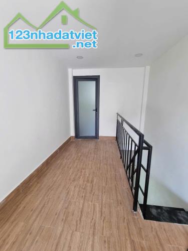 BÁN NHÀ ĐƯỜNG SỐ 8, 40M2 -2 TẦNG - 3PN- TAM BÌNH TÔ  - ĐIỆN LỰC THỦ ĐỨC- 3.18 Tỷ - 1