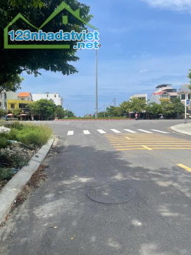 Bán đất tặng nhà Cấp4 MT Đặng Thái Thân_ Ngũ Hành Sơn_ 380m2_ 12.9 tỷ.