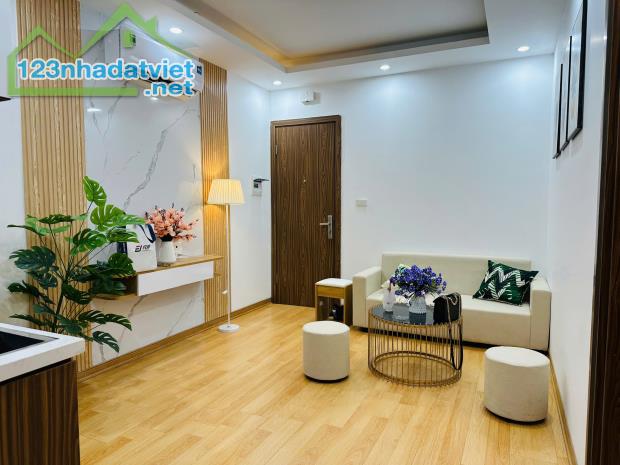 MÌNH CHÍNH CHỦ CHO THUÊ CĂN HỘ 2N1VS TẠI NGÕ 189 ĐƯỜNG HOÀNG HOA THÁM, P. LIỄU GIAI, Q.