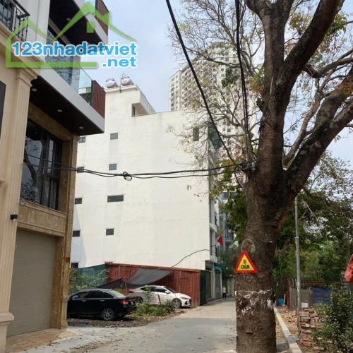 BÁN ĐẤT, LÔ GÓC, Ô TÔ, TƯƠNG LAI TĂNG GIÁ KHỦNG 138M2, MT7M, GIÁ 17.9 (CTL)