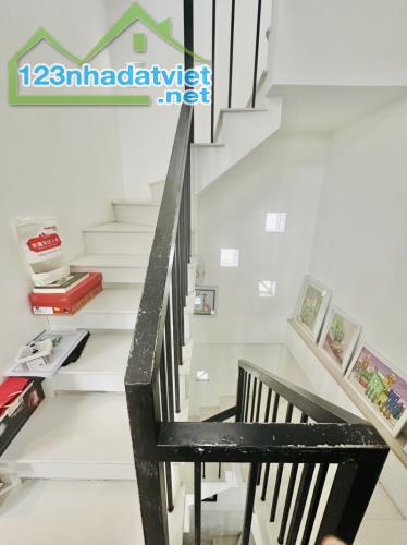 Bán nhà Thành Thái, Q.10, Hẻm Khủng 5m, 8x  tỷ - 2