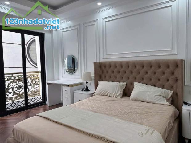 YÊN LẠC - LÔ GÓC 3 THOÁNG - GARA - GẦN PHỐ - NGÕ THÔNG Ô TÔ TRÁNH - 45M² NHỈNH 14 TỈ - 1
