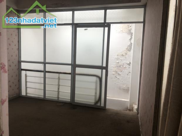 Bán nhà mặt phố Kim Mã giá tốt, DT 32m2, 5 tầng, cơ bản, tiện ích đầy đủ, sổ đỏ cất két - 5