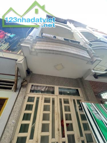 Nhà 3 tầng hẻm thông đường Trần Bình Trọng P2Q5. 5.7 tỷ