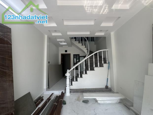 CHỦ GIẢM CHÀO GIÁ NÀO CŨNG BÁN - 1