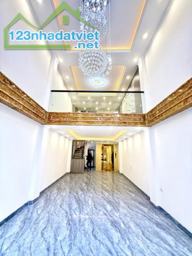 BÁN NHÀ MỚI PHÂN LÔ TAM TRINH - 8T THANG MÁY X 52M2 - GARA Ô TÔ - NGÕ THÔNG 5M - NỞ HẬU - 1