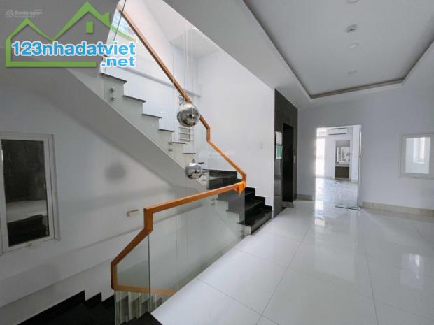 Phòng trọ ký túc xá quận 11 chỉ 950k bao điện nước, wifi, máy lạnh, vệ sinh - 3