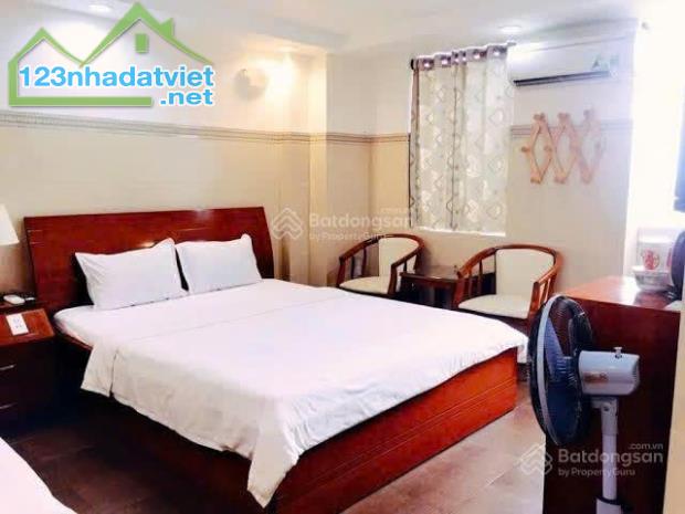 Bán khách sạn chính chủ DT 260m2 đúc 8 tầng đường Hiệp Thành 45, giá mềm 33 tỷ. - 2
