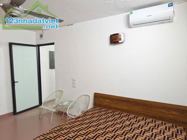 Cho thuê nhà Tập thể tầng 1 Nguyễn Trãi 70m2, tầng 1, 8.5 triệu - 2