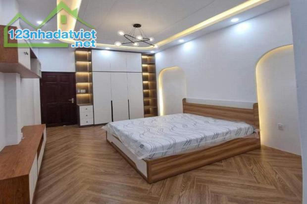 Bán nhà hẻm 6m, Đường Số 3, Gò Vấp, 68 m² (4m x 17m), kinh doanh - Giá 8.1 tỷ TL