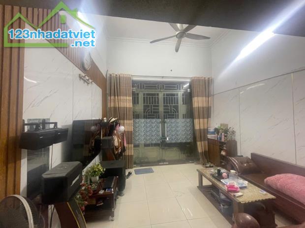 Bán nhà dân xây độc lập 2,5 tầng Trung Hành, Hải An, Hải Phòng Diện tích 54,9m chỉ hơn 2ty - 3