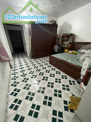 Bán nhà dân xây độc lập 2,5 tầng Trung Hành, Hải An, Hải Phòng Diện tích 54,9m chỉ hơn 2ty - 1