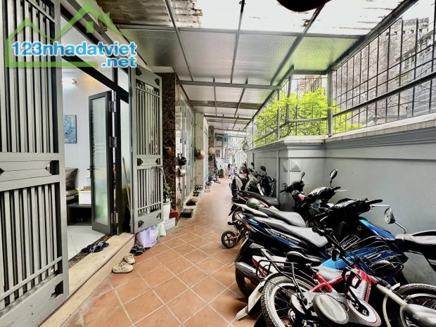 BÁN NHÀ KHƯƠNG ĐÌNH . 30M 5T MT3,5 GIÁ NHỈNH 7 TỶ CON THƯƠNG LUỌNG ! - 3