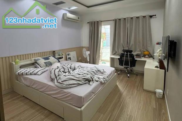 Bán nhà hẻm 3m, Trường Chinh, Tân Bình, 58 m² (3.7m x 15.7m), 3 tầng - Giá 8 tỷ TL - 2