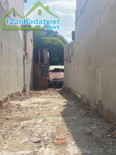 💥  ĐẤT MẶT TIỀN LÊ HỒNG PHONG (135,5M2 - TRUNG TÂM PHỐ CŨ BMT. 💰  8,6 TỶ - 2