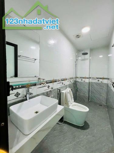 BÁN NHÀ SIÊU ĐẸP XUÂN ĐỈNH – LÔ GÓC – Ô TÔ ĐỖ CỬA – GẦN KĐT NGOẠI GIAO ĐOÀN - 2