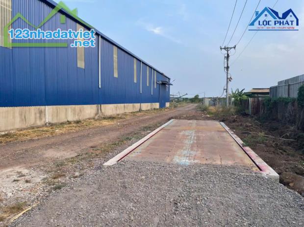 Cho thuê xưởng 1200m2 gần KCN Dầu Giây Thong Nhat  chỉ 32k/m2/tháng - 4