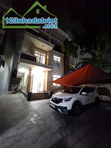 MẶT TIỀN CẠNH ĐH NGÂN HÀNG LINH CHIỂU - 234m2 - 3 TẦNG