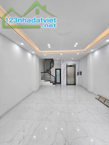 THẠCH BÀN SIÊU PHẨM – 49M² – 5 TẦNG – THANG MÁY – 8,6 TỶ - 1