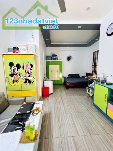 Cần bán căn nhà đường Trần Văn Đang Quận 3 giảm mạnh tay chỉ còn 6Tỷ
