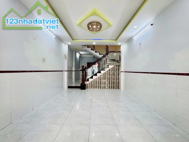 BÁN NHÀ PHẠM VĂN CHIÊU, GẦN CHỢ THẠCH ĐÀ ( 4 x 12 ) ĐƯỜNG 5m THÔNG 👉 CHỈ 5,5 Tỷ . GÒ VẤP