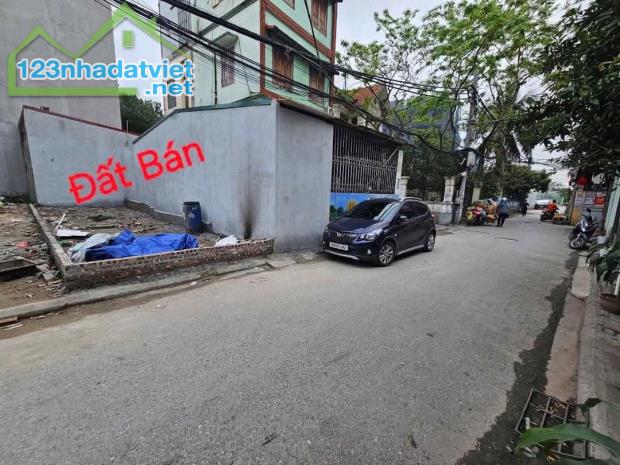 Đất Phúc Lợi 40m nở hậu, oto tránh kinh doanh chỉ nhỉnh 6 tỷ còn tl. LH 0936123469