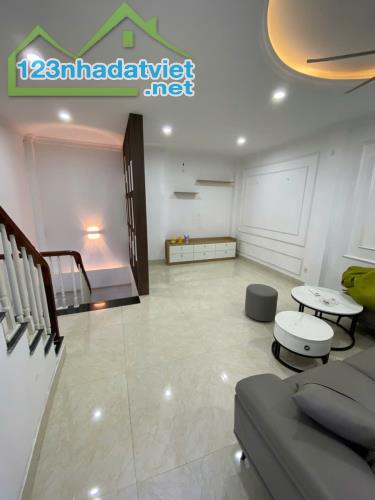 CHO THUÊ! Nhà Mới Lạc Long Quân, Tây Hồ: 50m2, 13 tr/th, 2 Thoáng. Full đồ, Ô tô Gần - 2