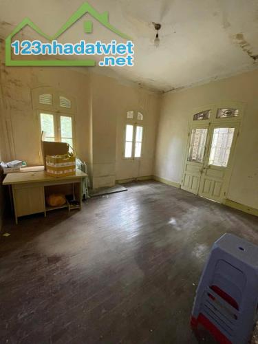 SIÊU PHẨM BIỆT THỰ PHÁP CỔ  VỊ TRÍ TRUNG TÂM  SINH LỜI ĐỈNH CAO - 2