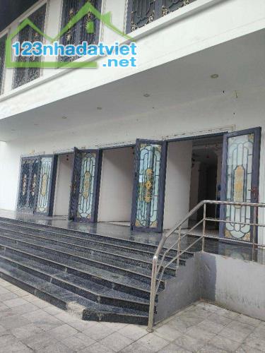CHỈ 2.6 TỶ SỞ HỮU NGAY VP TÒA NHÀ IRIS GARDEN GẦN SÂN VẬN ĐỘNG MỸ ĐÌNH - 1
