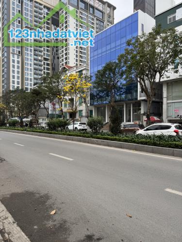 Bán nhà mặt phố Xuân La - Lạc Long Quân, Tây Hồ 420m² - Giá đầu tư 390tr/m² - 1