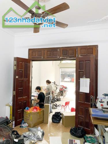 Cho thuê nhà ngõ 1151 Giải Phóng, 3 tầng, 4 ngủ, ô tô cont đỗ cửa - 2