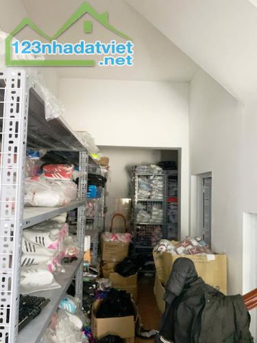 Cho thuê nhà ngõ 1151 Giải Phóng, 3 tầng, 4 ngủ, ô tô cont đỗ cửa - 4
