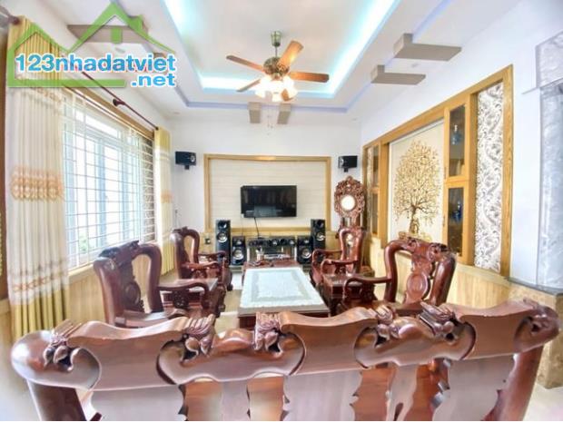 WOW - NHÀ TO CỰC BỀ THẾ - SANG TRỌNG - HUỲNH VĂN NGHỆ - TÂN BÌNH - CHỈ 12.5 TỶ