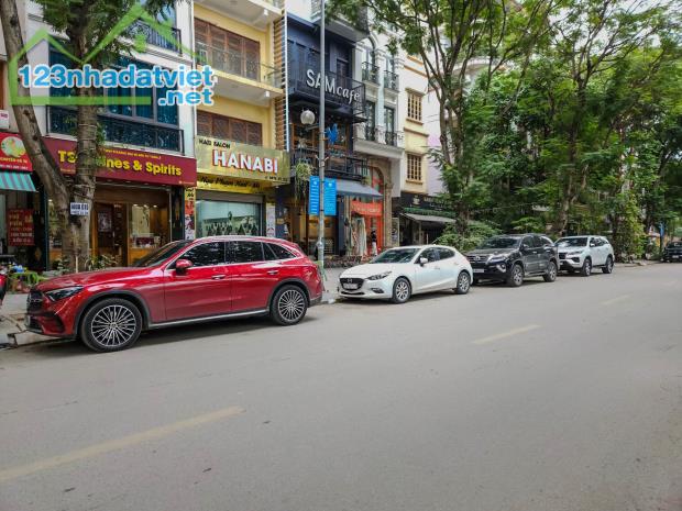 Bán nhà mặt phố Liễu Giai, Kim Mã Thượng 100m - mt 7m, giá 43 tỷ