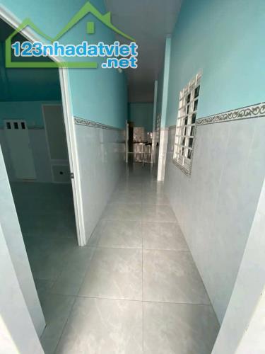 Cần tiền dưỡng già 7mx22.5m tại hóc môn gá chỉ 880 triệu - 2