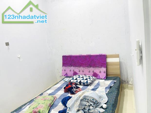 Bán Gấp Nhà Đẹp C4 Nở Hậu, DT Lớn 101m², Ô Tô 7 Chỗ, Giá Mới Cực Tốt - Linh Đông! - 2