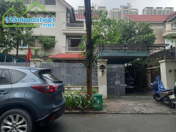 BÁN BIỆT THỰ VIP KĐT MỸ ĐÌNH - HÀ NỘI - DT 200M2 - 4 TẦNG - 3