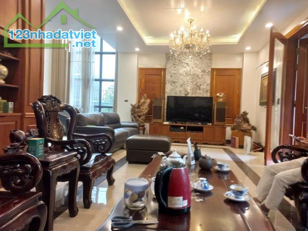 BÁN BIỆT THỰ VIP KĐT MỸ ĐÌNH - HÀ NỘI - DT 200M2 - 4 TẦNG - 2