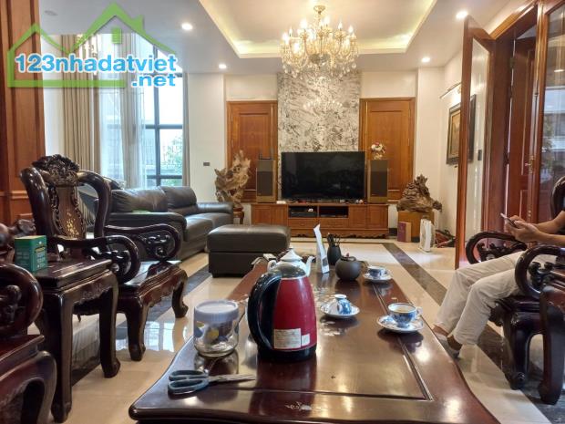 BÁN BIỆT THỰ VIP KĐT MỸ ĐÌNH - HÀ NỘI - DT 200M2 - 4 TẦNG - 1