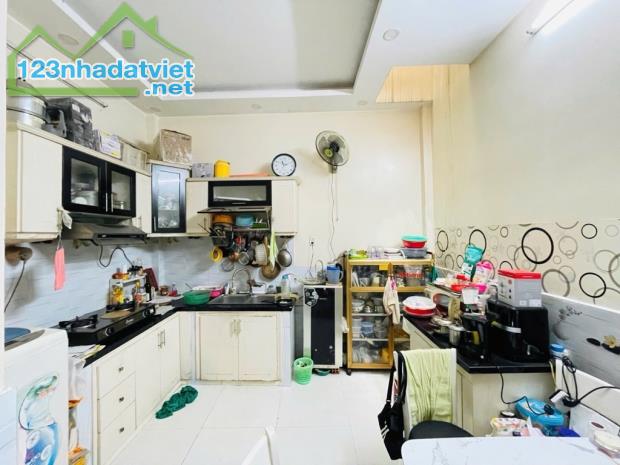 🏡 NHÀ ĐẸP GIÁ TỐT GÒ VẤP – SỔ VUÔNG VỨC – 2PN – VÀO Ở NGAY – CHỈ 4.39 TỶ! - 3