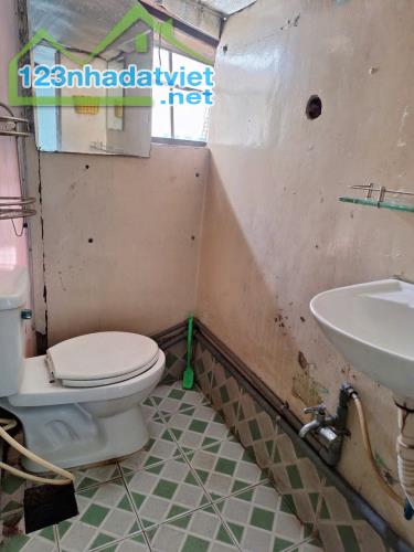 CHO THUÊ NHÀ MẶT TIỀN GÓC ĐƯỜNG NGUYỄN ĐÌNH CHIỂU - TP HỒ CHÍ MINH - 4