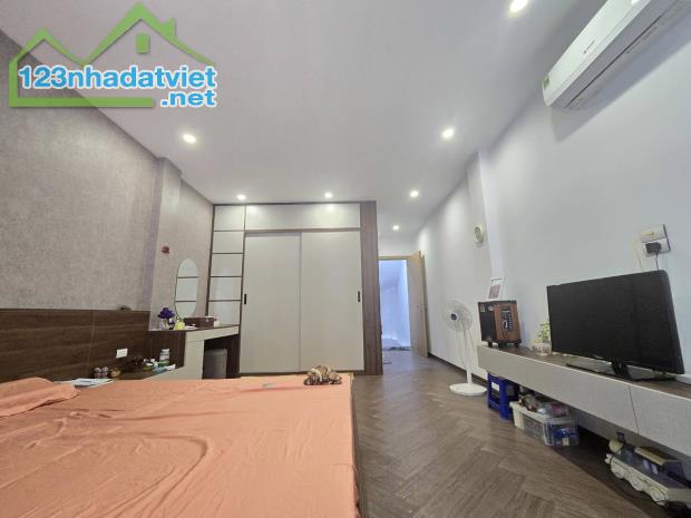 BÁN NHÀ LÁNG HẠ , ĐỐNG ĐA 47m2*7 Tầng NHÀ ĐẸP - THANG MÁY - NGÕ TO - GARA Ô TÔ - GẦN PHỐ - 5