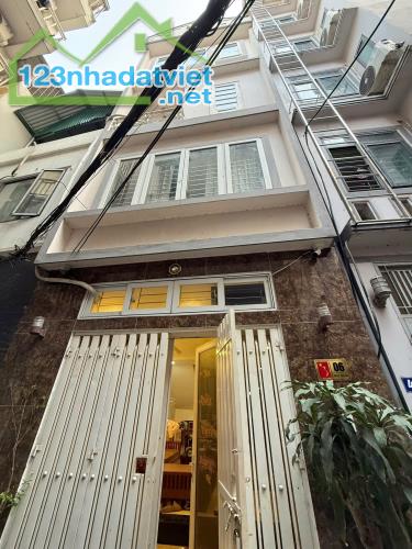 Bán nhà Đình Thôn, Nam Từ Liêm 58m2 x 4 tầng nhà sát phố, giá 12,5 tỷ