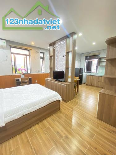 TÒA CĂN HỘ TÔ HIẾN THÀNH - 94M2 - 5 TẦNG - LÔ GÓC - NGAY BIỂN MỸ KHÊ - DT:50TR/TH-12.9 T - 2