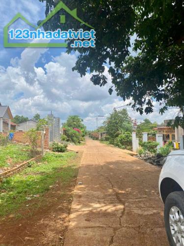 Đất mặt tiền A3 thôn 4 CưEbur - 5.5 x 30m - 1.450 tỷ - 5