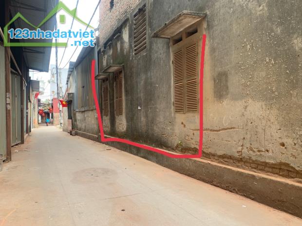 Đất đẹp 2 mặt thoáng đường thông ô tô Phù Khê Từ Sơn DT 46m2 . Giá 2.45 tỷ